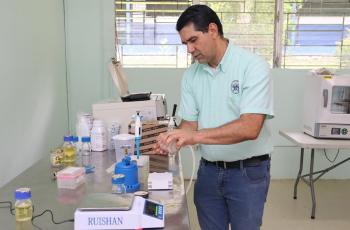 Microbiología de Alimentos para IPT´s Agropecuarios. Laboratorios de Microbiología de Alimentos para IPT´s Agropecuarios